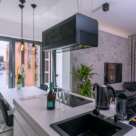 Stara Stocznia Apartment Danzica Esterno foto